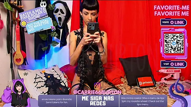 CarrieBurton online show from 12/15/25, 02:32