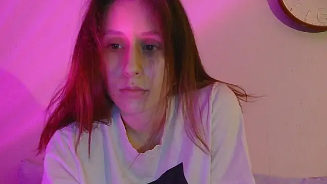 Snapshot of PurpyKam chatting on 11/07/25, 05:24 PurpyKam online show from 11/07/25, 05:24