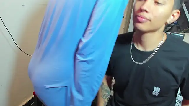 MollyandFher online show from 11/21/25, 12:15