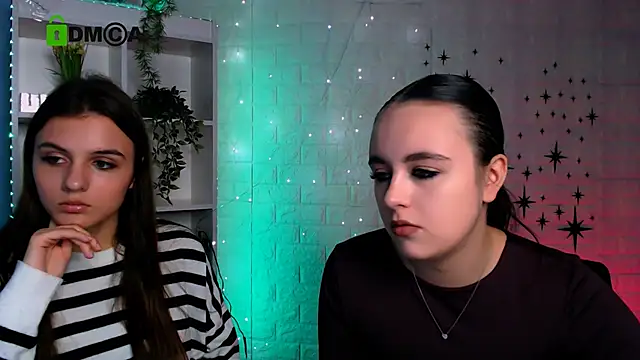 Snapshot of lisa_dark_ chatting on 11/05/25, 10:48 lisa dark online show from 11/05/25, 10:48