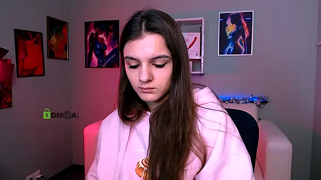 lisa dark  online show from 01/16/26, 10:19