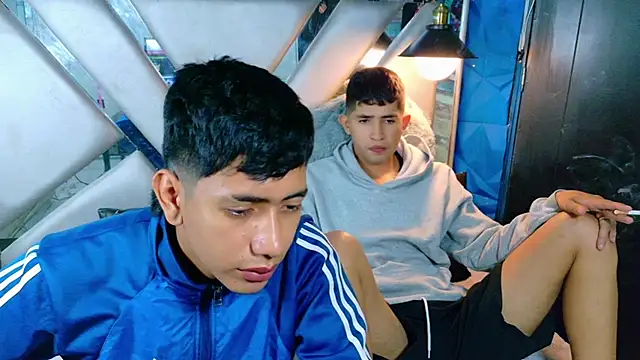 Snapshot of darwinandbrayann chatting on 01/13/26, 05:35 darwinandbrayann online show from 01/13/26, 05:35