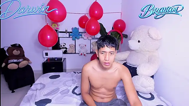 Snapshot of darwinandbrayann chatting on 02/14/26, 11:45 darwinandbrayann online show from 02/14/26, 11:45