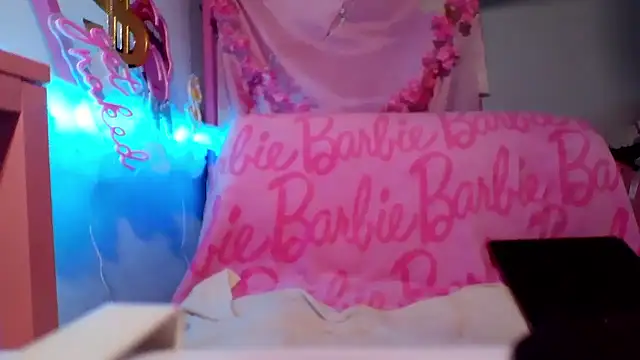 PrincessKDoll online show from 11/04/25, 09:41