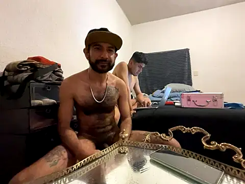 Snapshot of Barbanegra91mx chatting on 11/14/25, 06:01 Barbanegra91mx online show from 11/14/25, 06:01