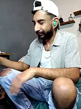 Snapshot of Barbanegra91mx chatting on 01/14/26, 04:29 Barbanegra91mx online show from 01/14/26, 04:29