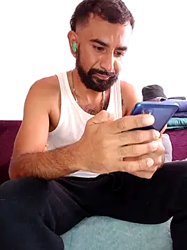 Snapshot of Barbanegra91mx chatting on 06/09/26, 06:30 Barbanegra91mx online show from 06/09/26, 06:30