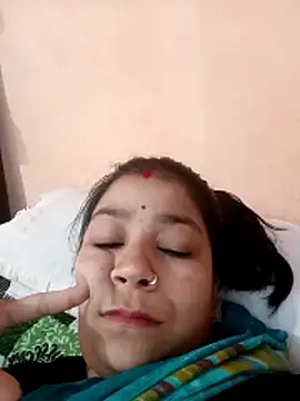Snapshot of Sangita_g chatting on 04/11/26, 04:06 Sangita g online show from 04/11/26, 04:06