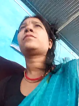 Snapshot of Sangita_g chatting on 04/15/26, 10:11 Sangita g online show from 04/15/26, 10:11