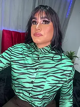 Snapshot of melani_ferraraa_ chatting on 05/26/26, 04:08 melani ferraraa online show from 05/26/26, 04:08