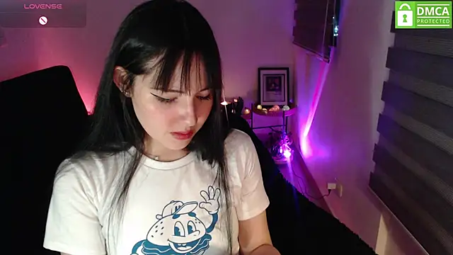 Snapshot of just_meko chatting on 06/22/26, 01:29 just meko online show from 06/22/26, 01:29