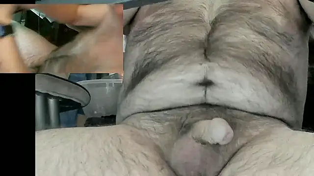 Snapshot of sexxme214 chatting on 02/02/26, 02:43 sexxme214 online show from 02/02/26, 02:43