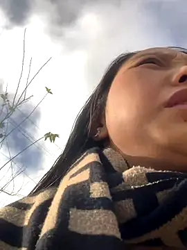 bi-bo123 online show from 11/23/25, 01:27