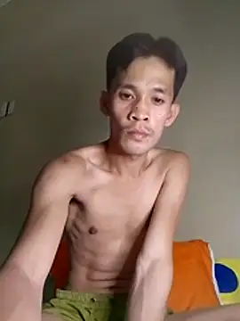 Hot-babyyboy30 online show from 11/18/25, 01:33