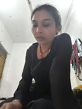 Snapshot of Cute_Arushi chatting on 11/20/25, 01:22 Cute Arushi online show from 11/20/25, 01:22