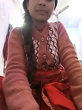 Snapshot of Cute_Arushi chatting on 12/04/25, 04:59 Cute Arushi online show from 12/04/25, 04:59