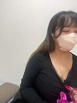 emiri da nyan online show from 04/27/26, 12:25