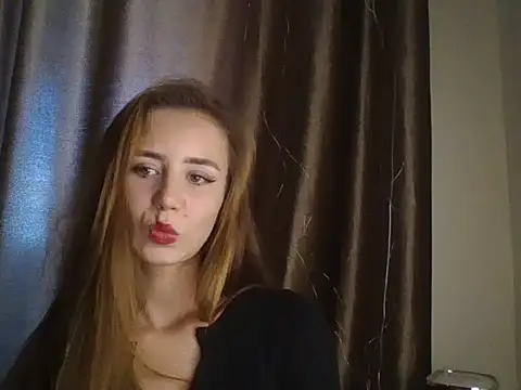 Snapshot of MyLittle_Flame chatting on 05/11/26, 10:54 MyLittle Flame online show from 05/11/26, 10:54