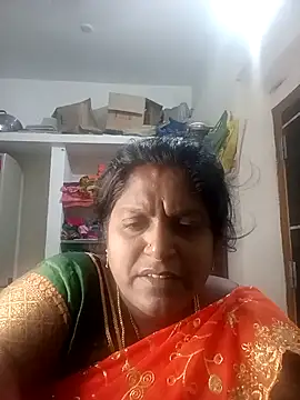 suganthi143 online show from 11/01/25, 03:25