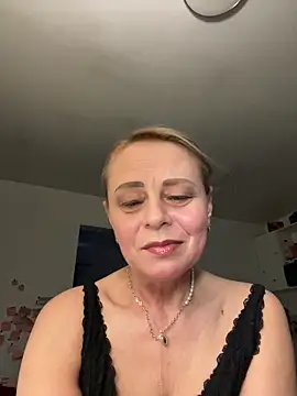 ToriLove777 online show from 11/24/25, 10:53