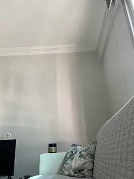 Snapshot of yasinesra757_ chatting on 01/18/26, 09:13 yasinesra757 online show from 01/18/26, 09:13