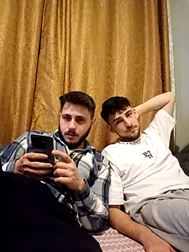 Snapshot of yasinesra757_ chatting on 02/02/26, 02:32 yasinesra757 online show from 02/02/26, 02:32