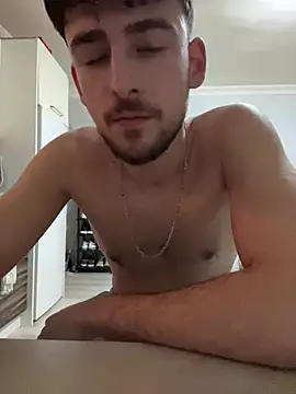 Snapshot of yasinesra757_ chatting on 03/04/26, 10:16 yasinesra757 online show from 03/04/26, 10:16