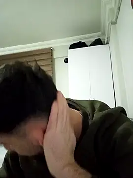 Snapshot of yasinesra757_ chatting on 03/16/26, 11:20 yasinesra757 online show from 03/16/26, 11:20