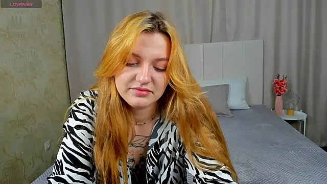 AnnaXPeach online show from 11/07/25, 12:32