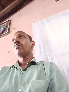 Snapshot of Dhanya752896 chatting on 08/03/26, 03:16 Dhanya752896 online show from 08/03/26, 03:16