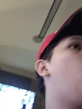 Snapshot of DamianVice chatting on 11/02/25, 04:15 DamianVice online show from 11/02/25, 04:15