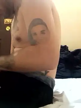 Snapshot of feoGG197 chatting on 01/09/26, 01:58 feoGG197 online show from 01/09/26, 01:58