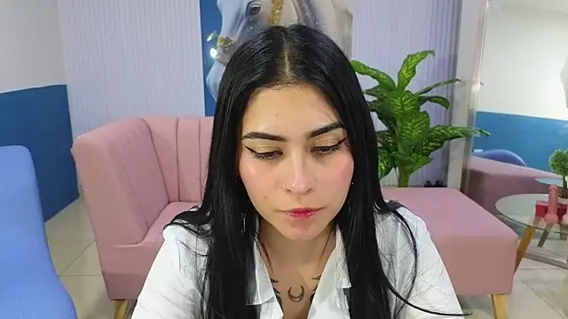 Snapshot of amy_lovelydoll chatting on 04/15/26, 07:21 amy lovelydoll online show from 04/15/26, 07:21