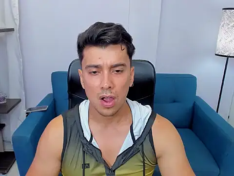 Snapshot of MorganRa chatting on 11/04/25, 05:34 MorganRa online show from 11/04/25, 05:34