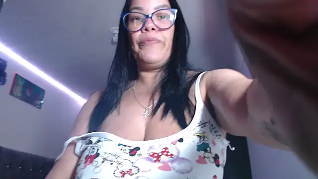 sofia lopez70 online show from 05/01/26, 11:53