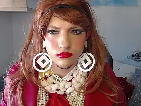 VanesaCrossic online show from 10/28/25, 09:02