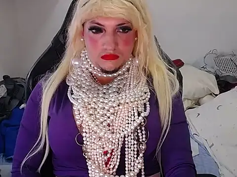 Snapshot of VanesaCrossic chatting on 01/18/26, 08:07 VanesaCrossic online show from 01/18/26, 08:07