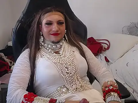 VanesaCrossic online show from 06/26/26, 10:52