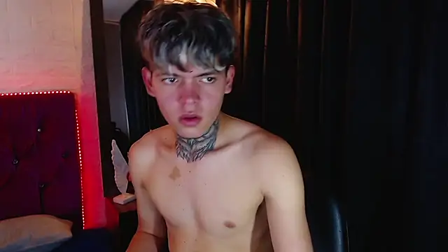 frankboyx online show from 11/16/25, 07:52