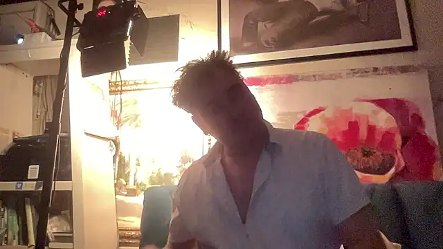 Snapshot of IntimeWild chatting on 01/08/26, 12:57 IntimeWild online show from 01/08/26, 12:57