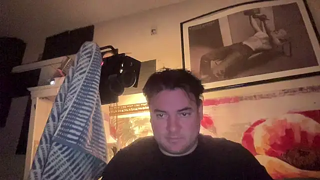 Snapshot of IntimeWild chatting on 01/09/26, 12:46 IntimeWild online show from 01/09/26, 12:46