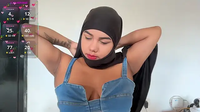 Snapshot of kadira6_ chatting on 01/15/26, 12:10 kadira6 online show from 01/15/26, 12:10