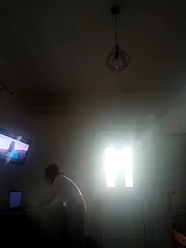 molly qu online show from 11/03/25, 10:49