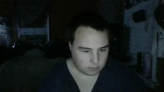 Snapshot of Theo269 chatting on 12/02/25, 04:40 Theo269 online show from 12/02/25, 04:40