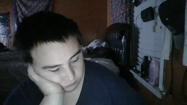 Snapshot of Theo269 chatting on 12/17/25, 10:38 Theo269 online show from 12/17/25, 10:38