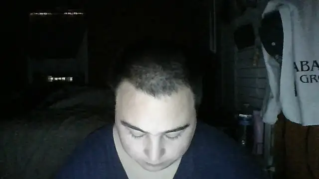 Snapshot of Theo269 chatting on 02/05/26, 08:02 Theo269 online show from 02/05/26, 08:02