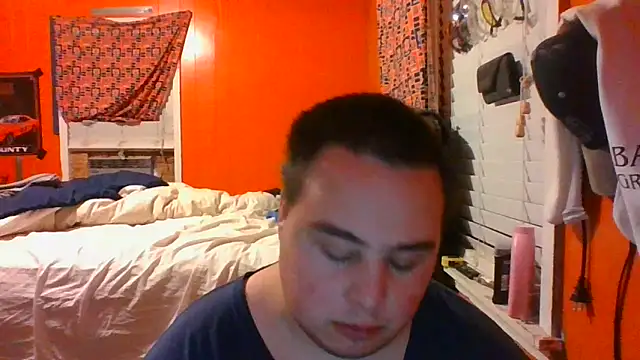 Snapshot of Theo269 chatting on 02/16/26, 06:15 Theo269 online show from 02/16/26, 06:15