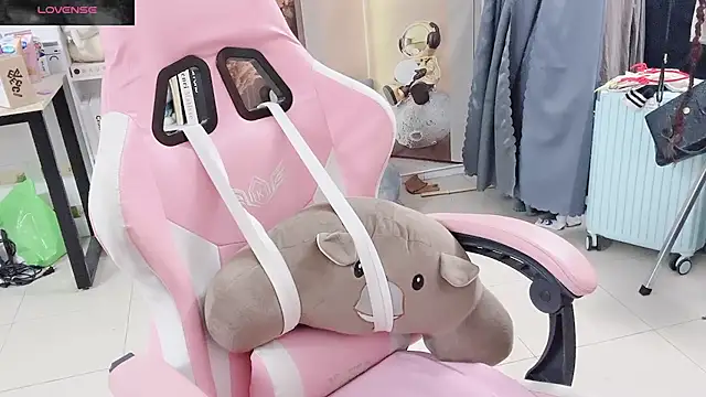 Snapshot of CIIN_CIIN chatting on 03/15/26, 06:30 CIIN CIIN online show from 03/15/26, 06:30