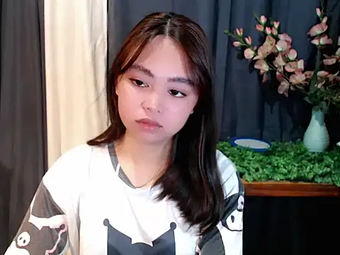 Snapshot of lustfullakim chatting on 04/18/26, 01:37 lustfullakim online show from 04/18/26, 01:37