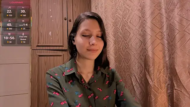 Snapshot of LahomaSassano chatting on 11/13/25, 11:14 LahomaSassano online show from 11/13/25, 11:14